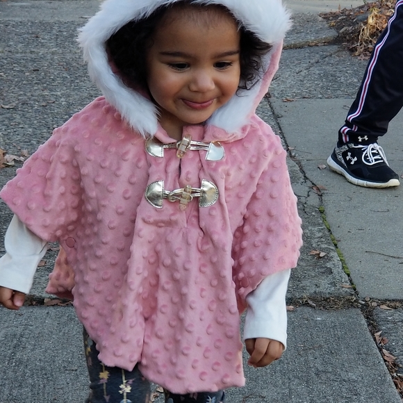 ♡CLOTHES OF ALL SHAPES AND SIZES♡ - Picture 2 of 11